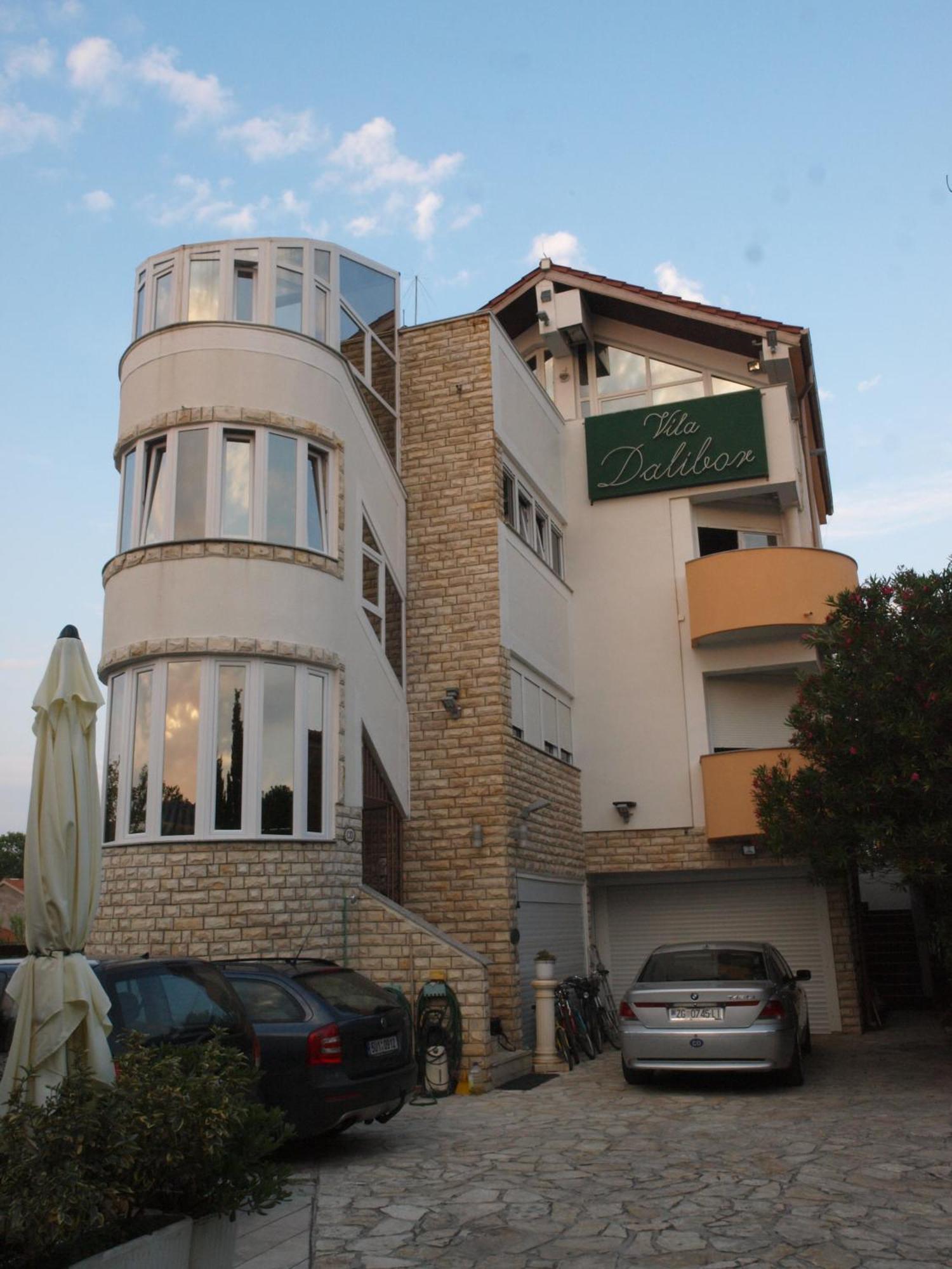 Apartments And Bungalows Vila Dalibor ニン エクステリア 写真